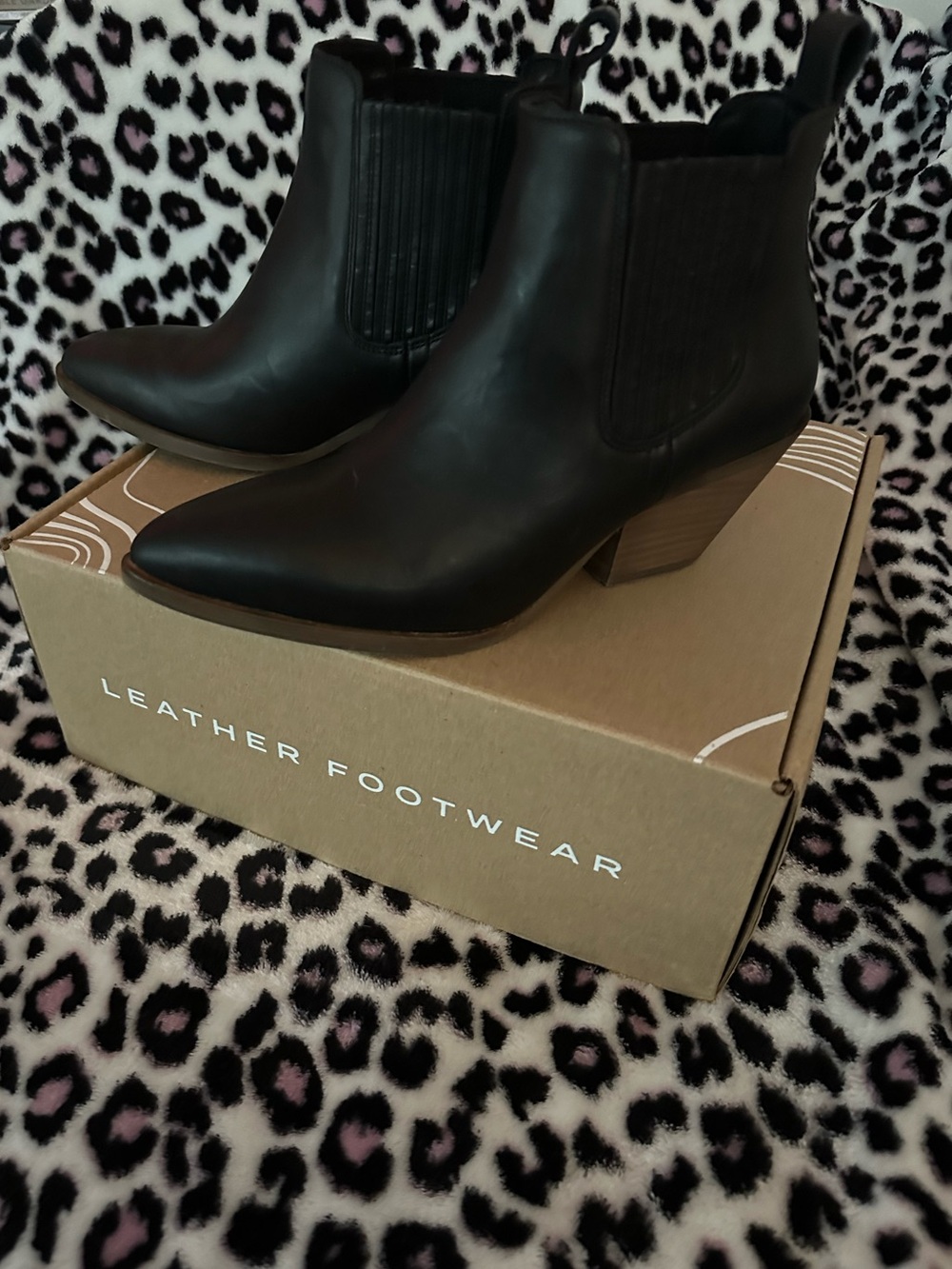 Patina Portland Dakota Leather Boots 7.5 New